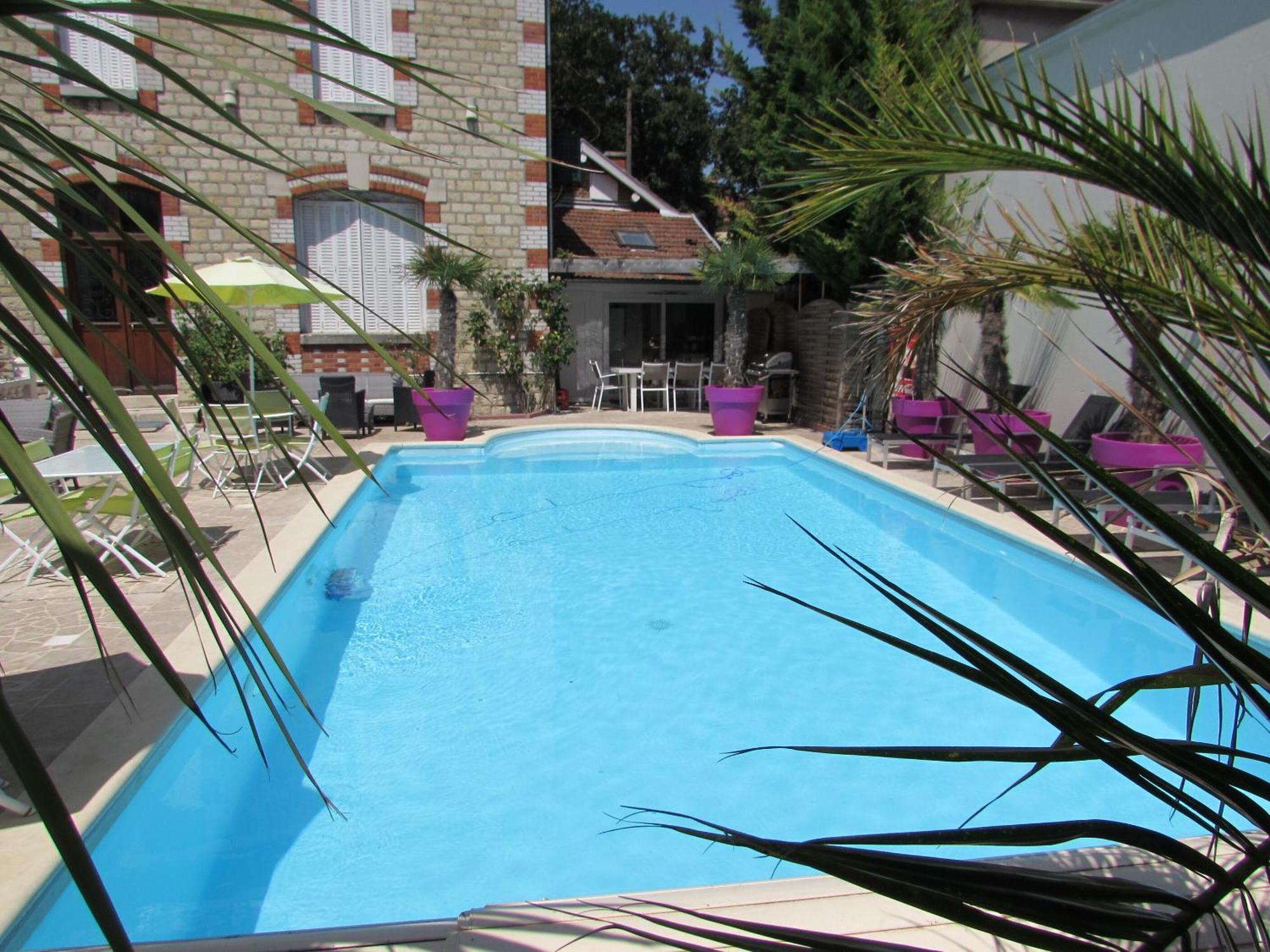 Manoir Francois 1Er Hotel Vitry-le-François Екстериор снимка