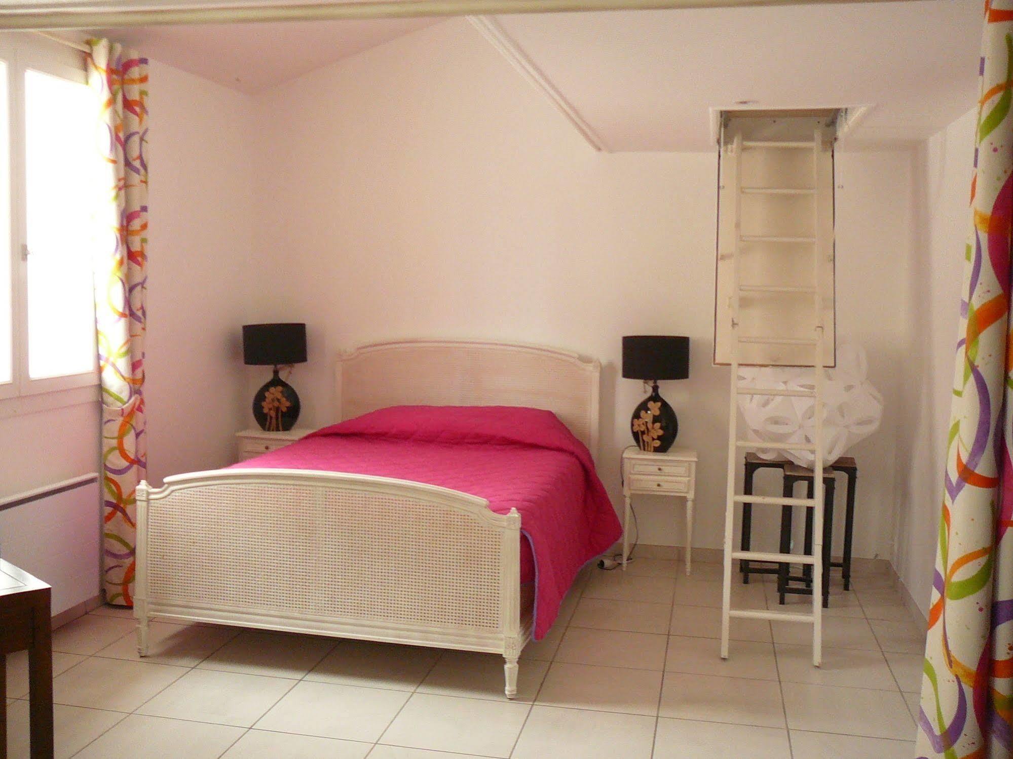 Manoir Francois 1Er Hotel Vitry-le-François Екстериор снимка